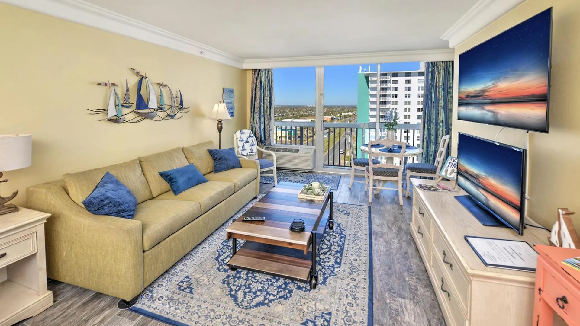 Daytona Beach Resort Condos  Daytona Beach